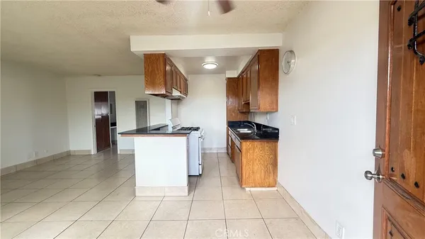 $1,700 | 540 South 6th Street, Unit G, Montebello, CA 90640