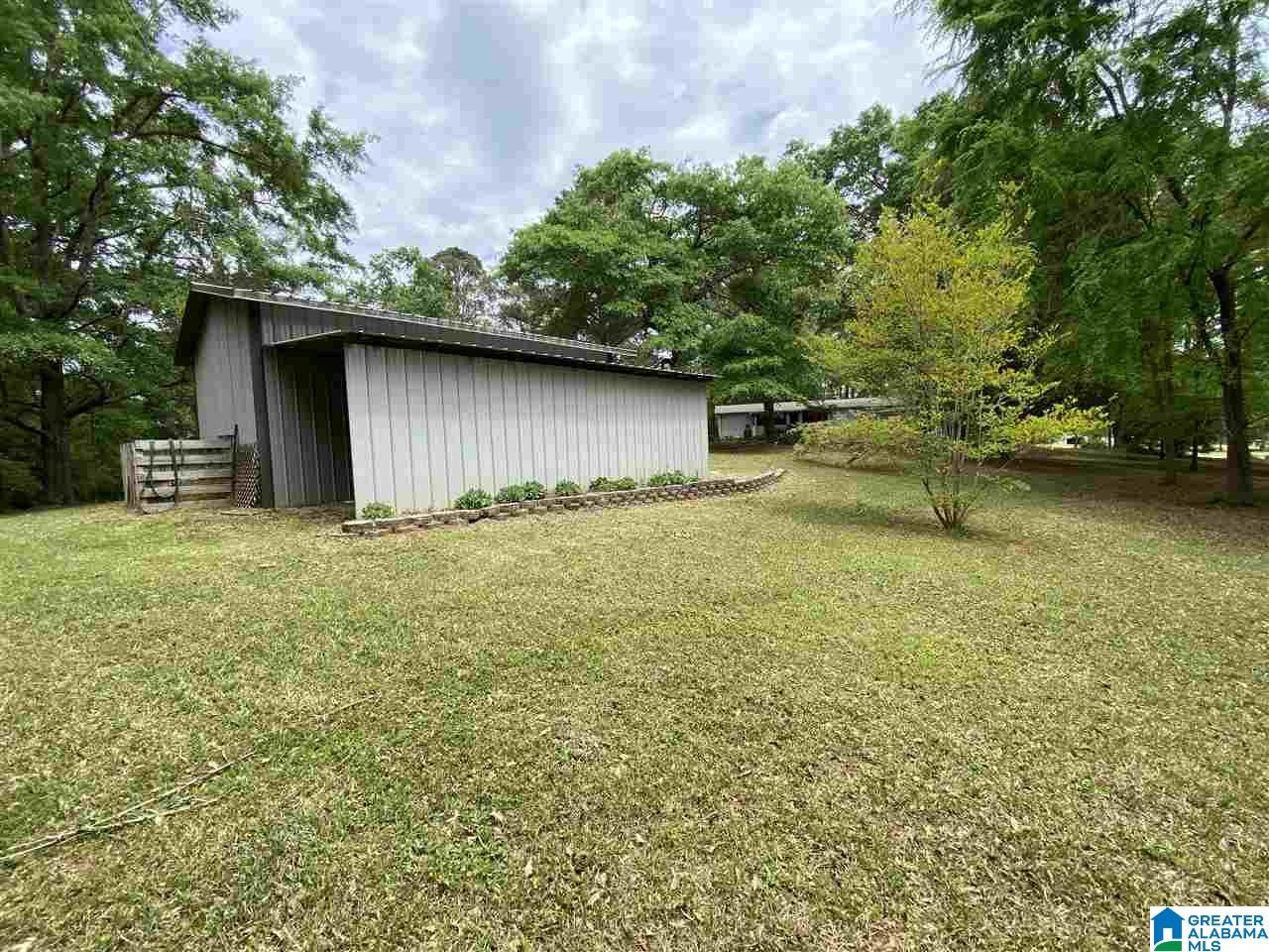 424 Lewis Road Columbiana, AL 35051 - Photo 3 of 50