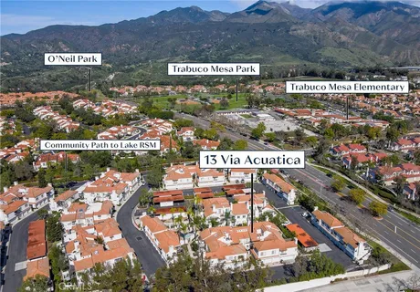 $595,000 | 13 Vía Acuatica, Rancho Santa Margarita, CA 92688