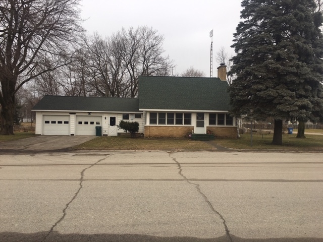 103 Defiance Street Howe, IN 46746 - Photo 1 of 11 Gallery Image 1