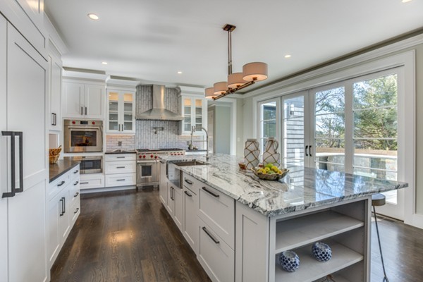 4 Dewing Path Wellesley, MA 02482 - Photo 6 of 30