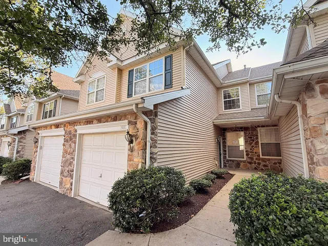 $249,700 | 102 Country Lane, Morgantown, PA 19543