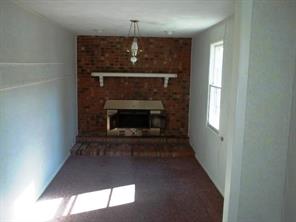 702 Ruddle Avenue Anderson, IN 46012 - Photo 3 of 8 Gallery Image 3
