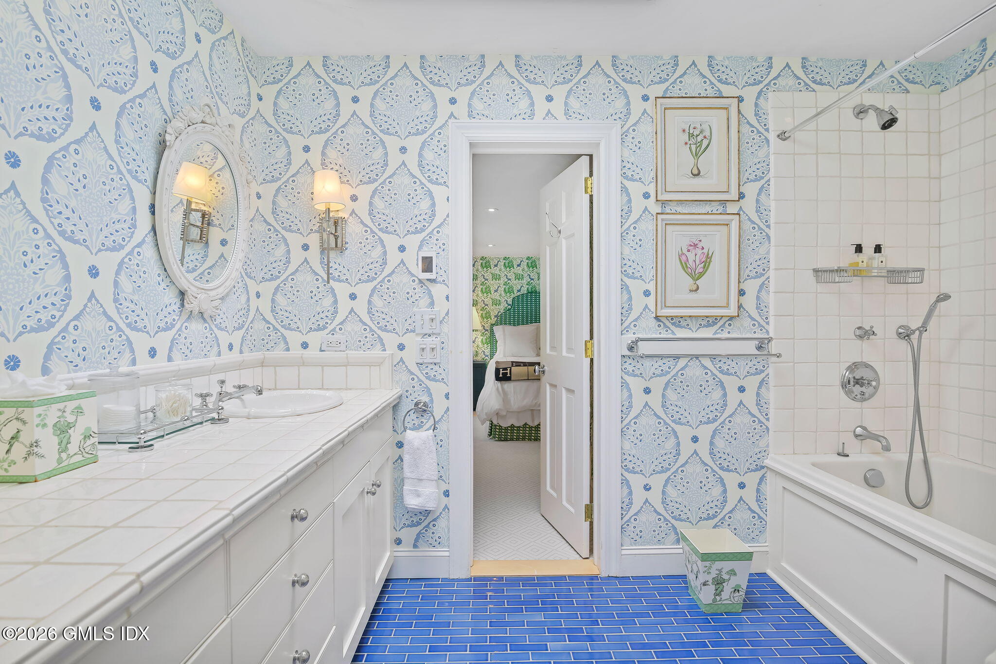 379 Round Hill Road Greenwich, CT 06831 - Photo 16 of 32 47-web-or-mls-379-round-hill-rd