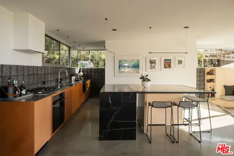 $1,995,000 | 3620 Latrobe Street, Los Angeles, CA 90031