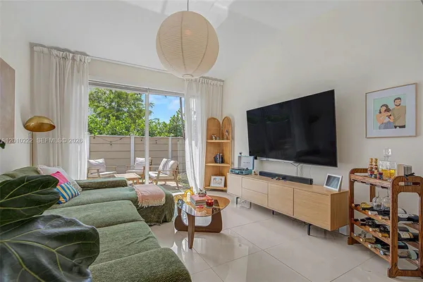 $515,000 | 14231 Northwest 83rd Avenue, Miami Lakes, FL 33016