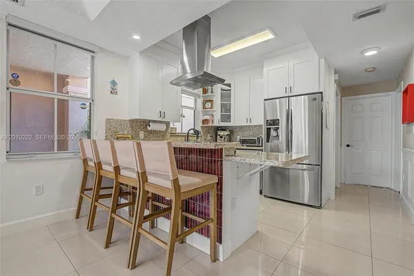 $515,000 | 14231 Northwest 83rd Avenue, Miami Lakes, FL 33016
