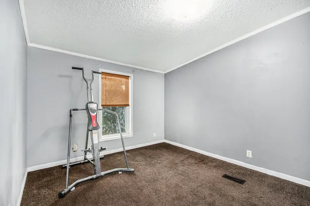 $265,000 | 2348 Segwun Avenue Southeast, Lowell, MI 49331