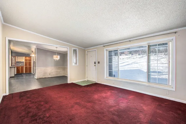 $265,000 | 2348 Segwun Avenue Southeast, Lowell, MI 49331