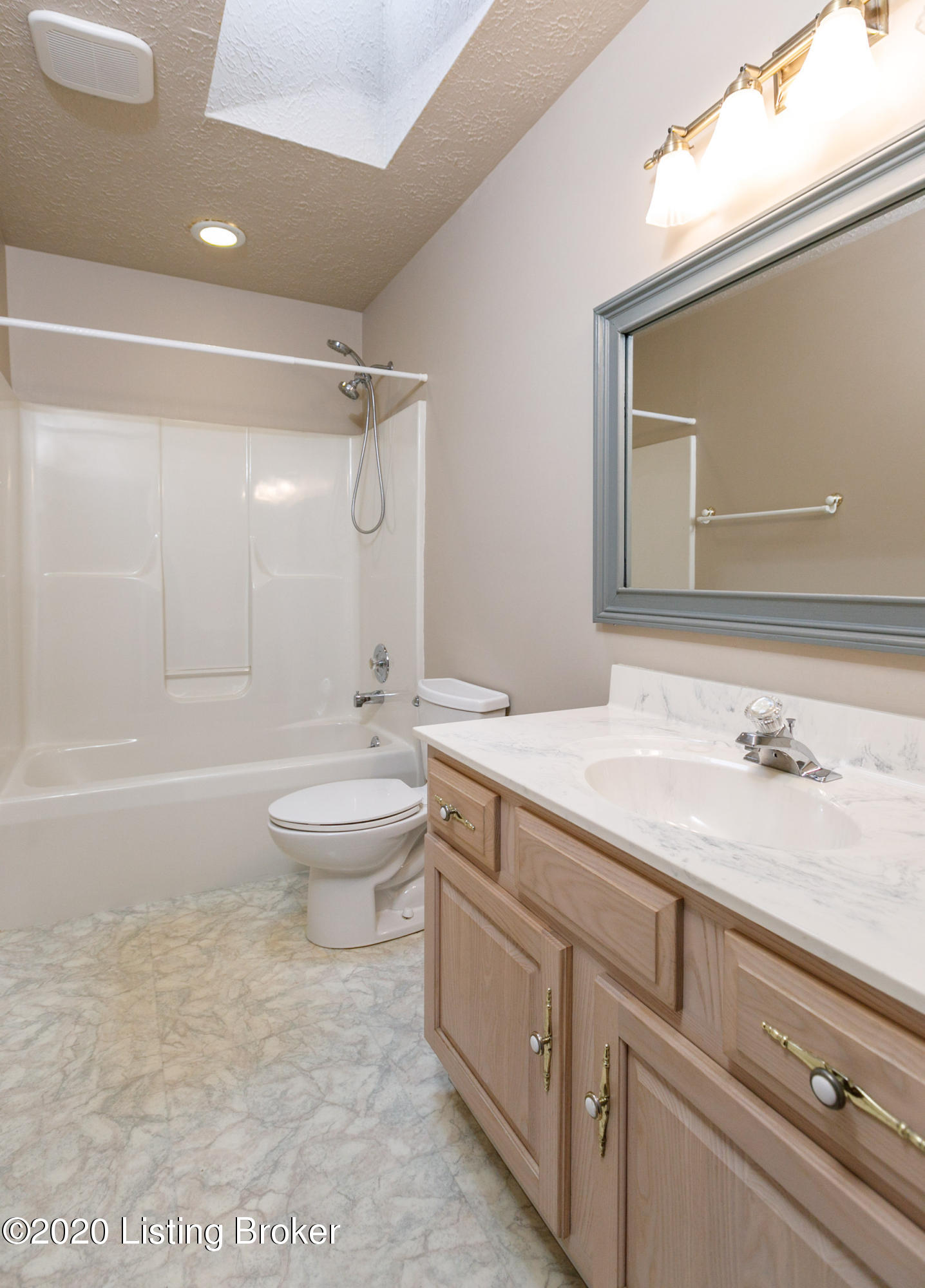 2974 Zoneton Road Shepherdsville, KY 40165 - Photo 22 of 45 0033