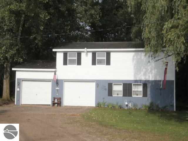 10300 North Warner Road Elwell, MI 48832 - Photo 34 of 44 1748649-33.JPG