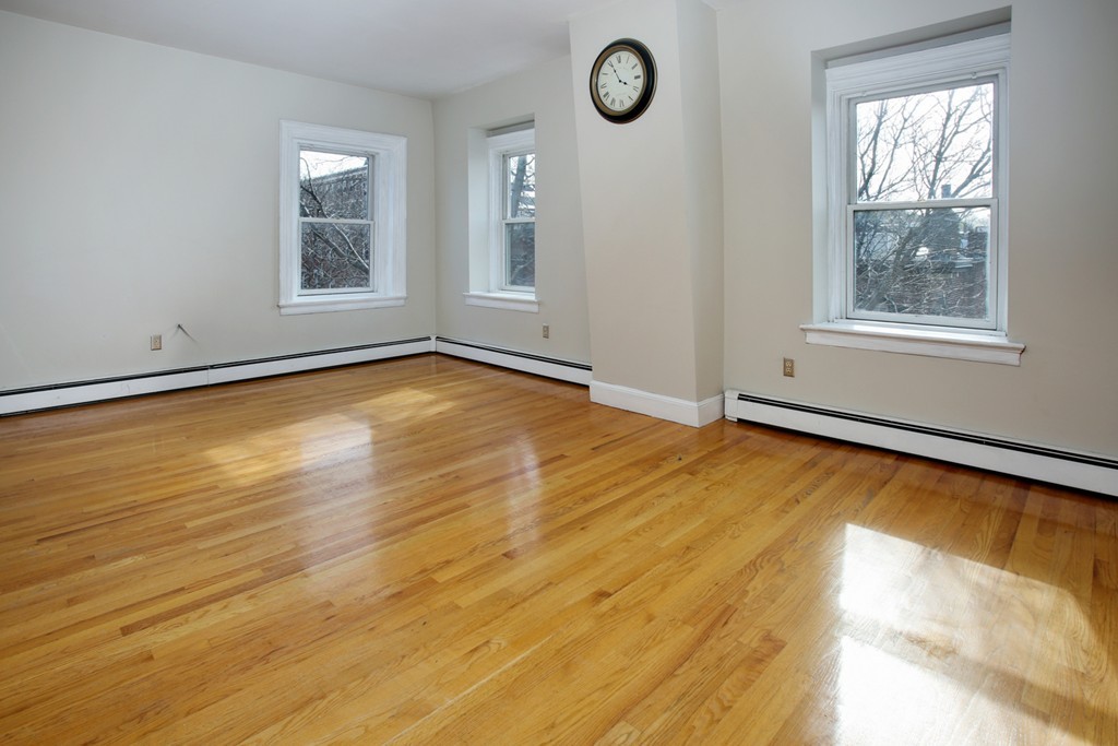 435 Main Street, Unit 4 Boston, MA 02129 - Photo 2 of 5