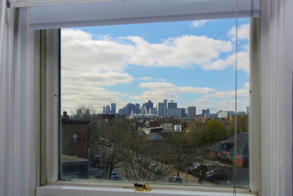 435 Main Street, Unit 4 Boston, MA 02129 - Photo 4 of 5