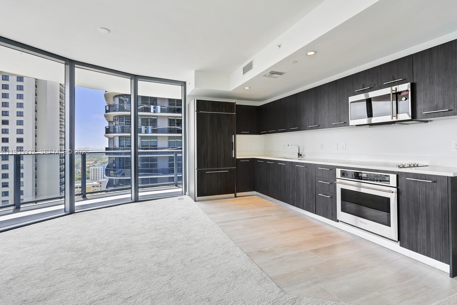 45 Southwest 9th Street, Unit 1806 Miami, FL 33130 - Photo 9 of 61