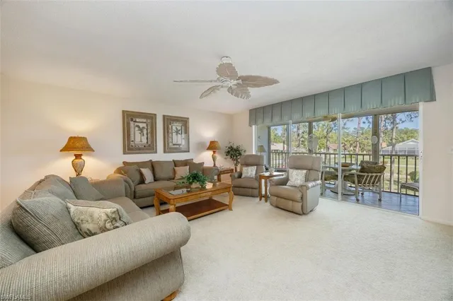 $2,400 | 5980 Amherst Drive, Unit D202, Naples, FL 34112