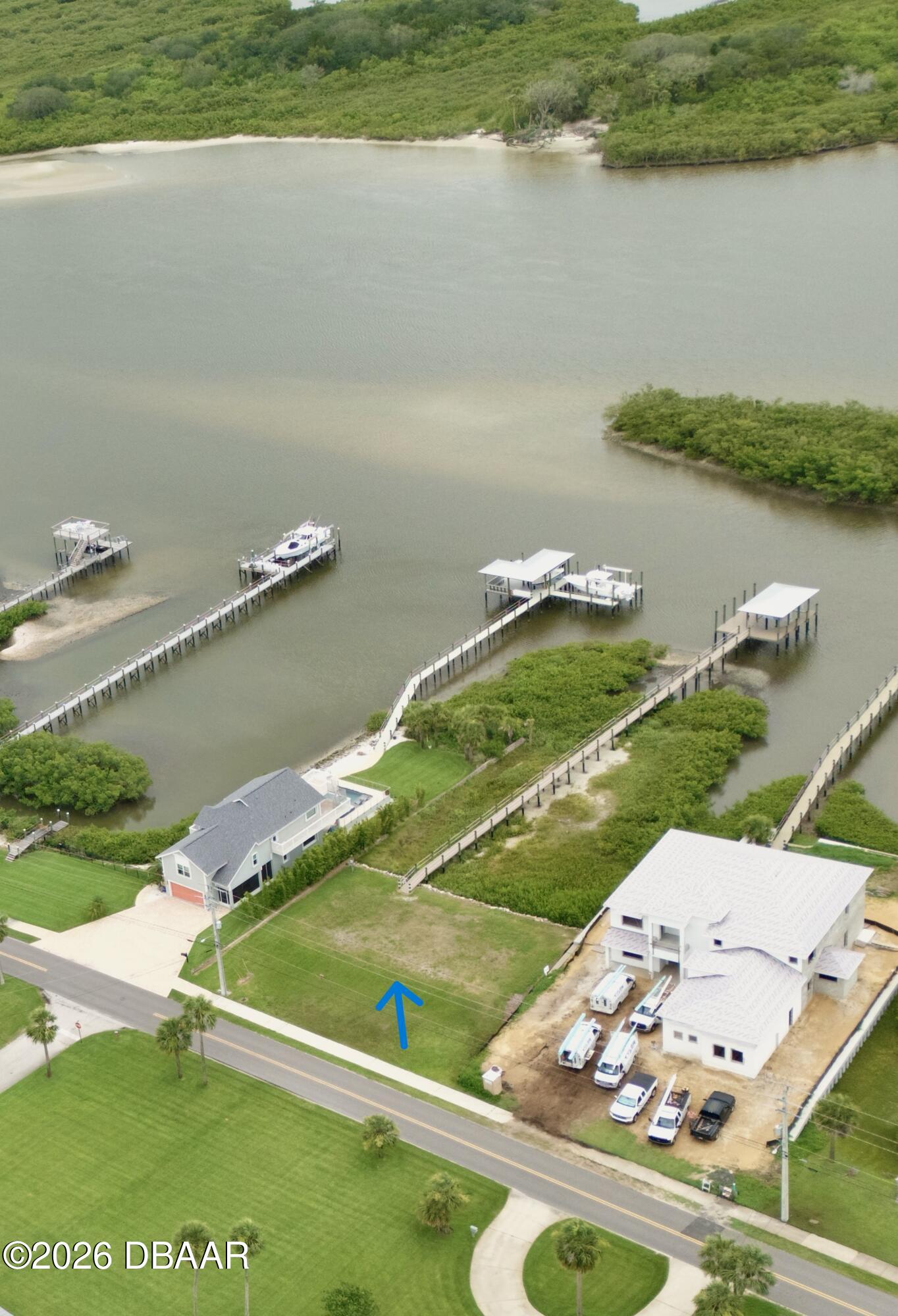 211 North Riverside Drive Edgewater, FL 32132 - Photo 4 of 10 a view of lake view