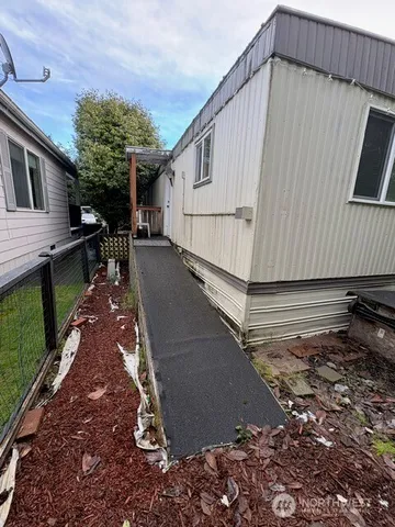 $65,000 | 7031 Northeast 175th Street, Unit 5, Kenmore, WA 98028