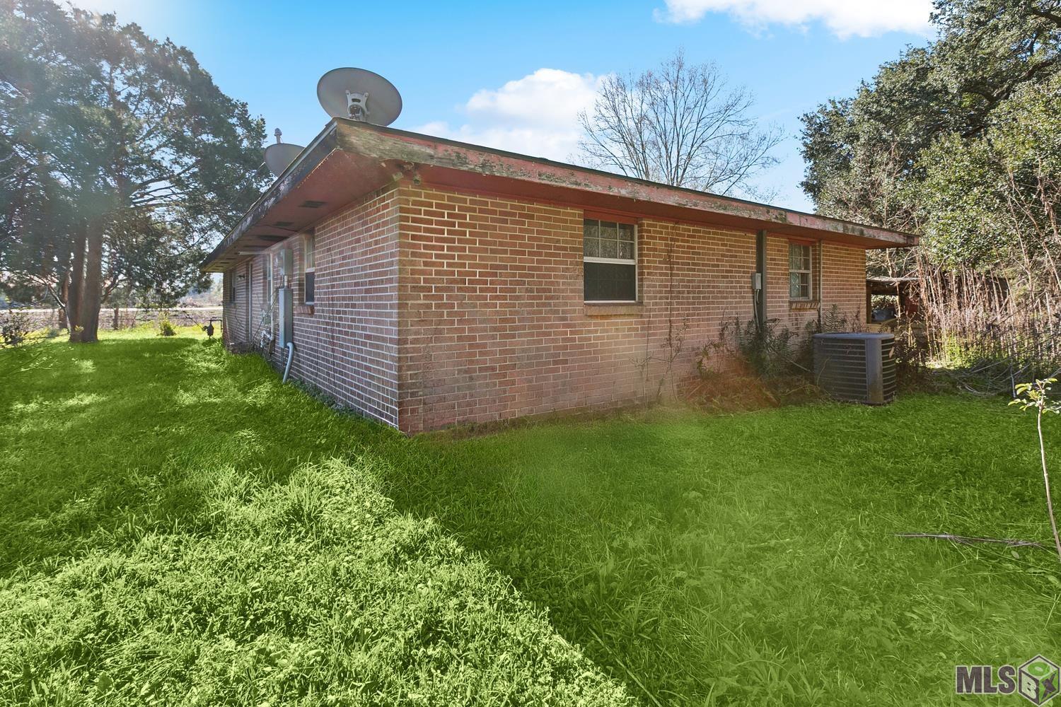 37544 Highway 22 Darrow, LA 70725 - Photo 13 of 17