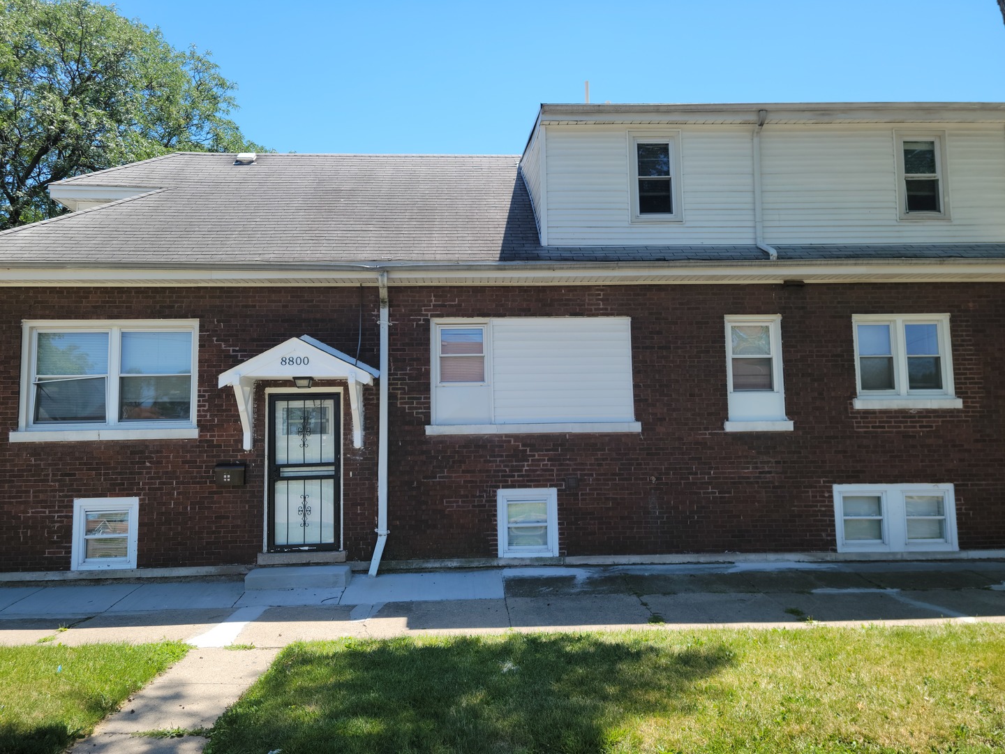 8800 South Ada Street Chicago, IL 60620 - Photo 2 of 20