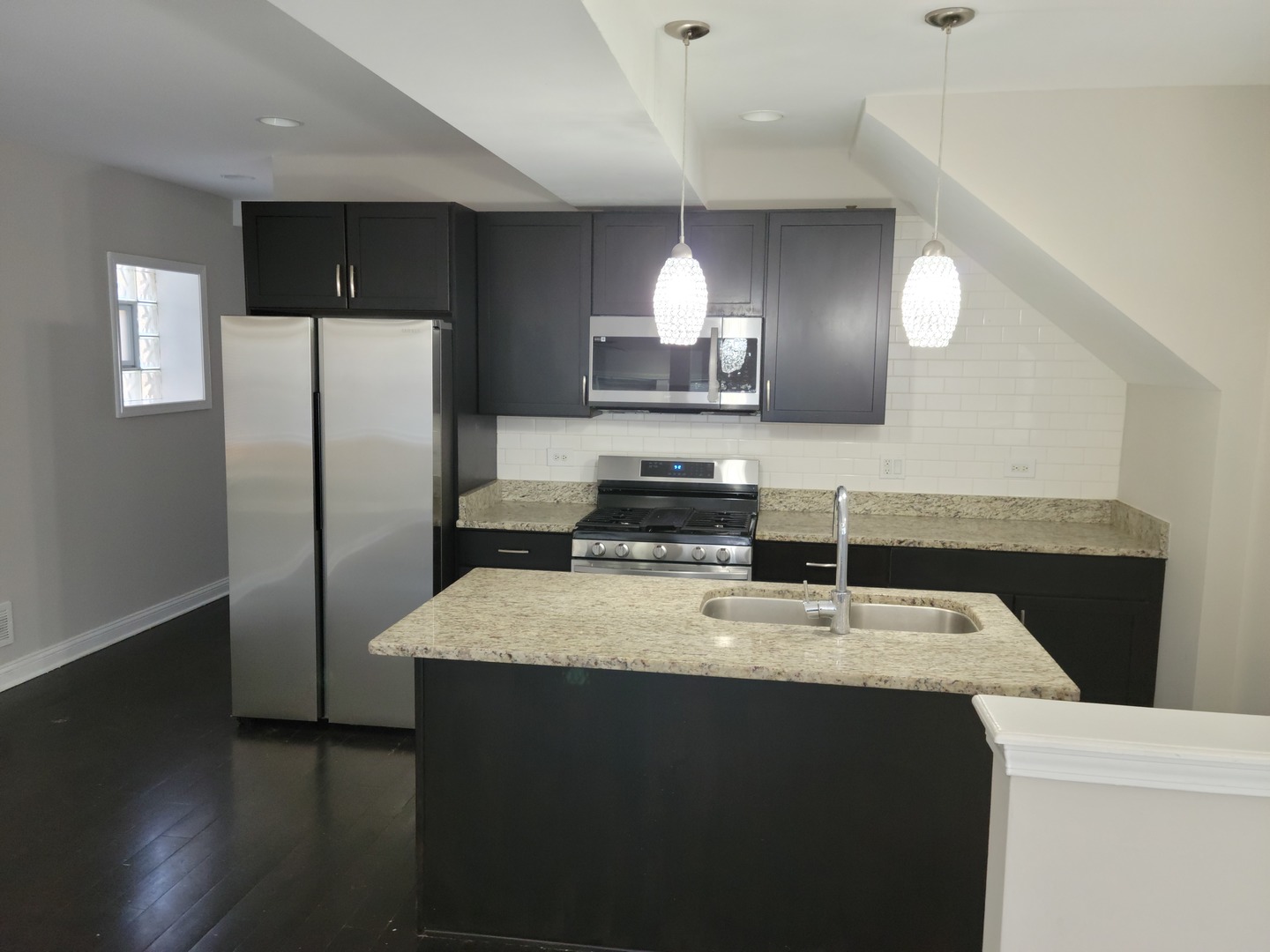 8800 South Ada Street Chicago, IL 60620 - Photo 5 of 20