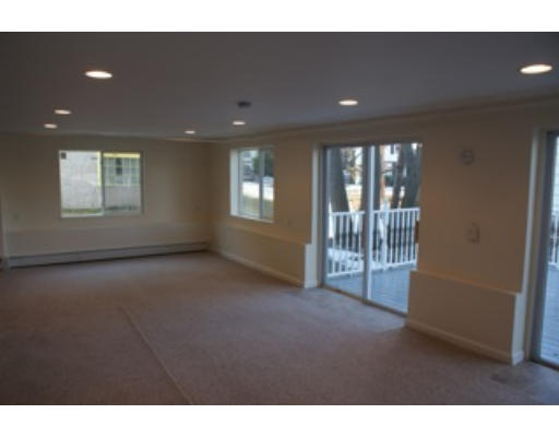 14 Oakledge Road Swampscott, MA 01907 - Photo 9 of 17 Gallery Image 9