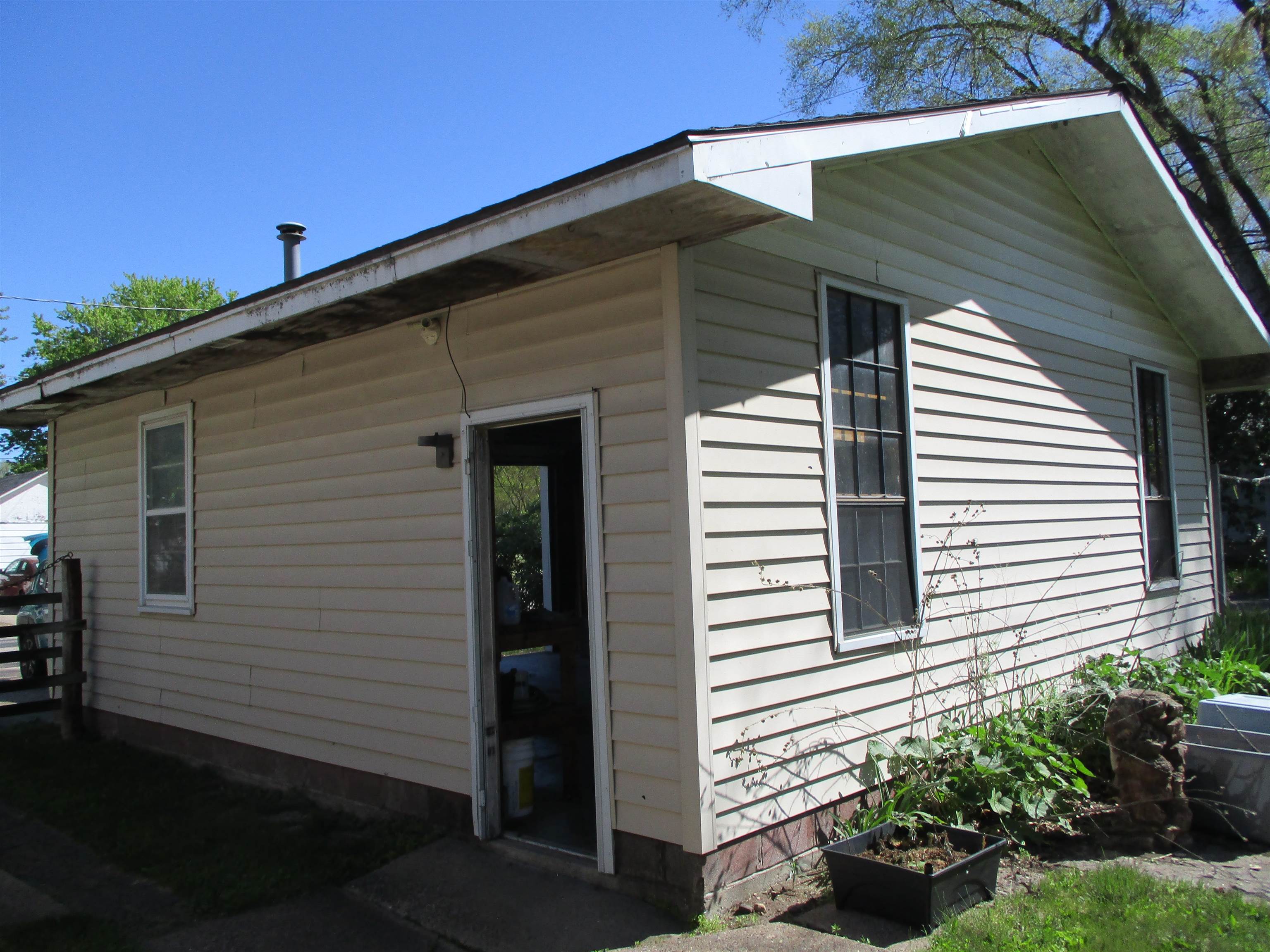 1200 South Beaumont Road Prairie du Chien, WI 53821 - Photo 17 of 20