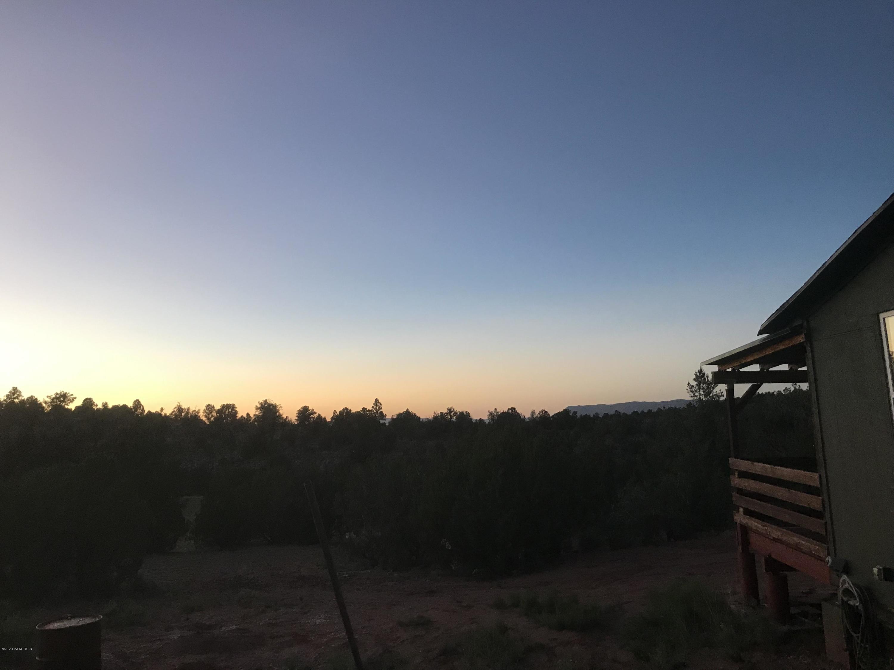 33498 El Capitan Road Seligman, AZ 86337 - Photo 7 of 8 Dawn View off Deck