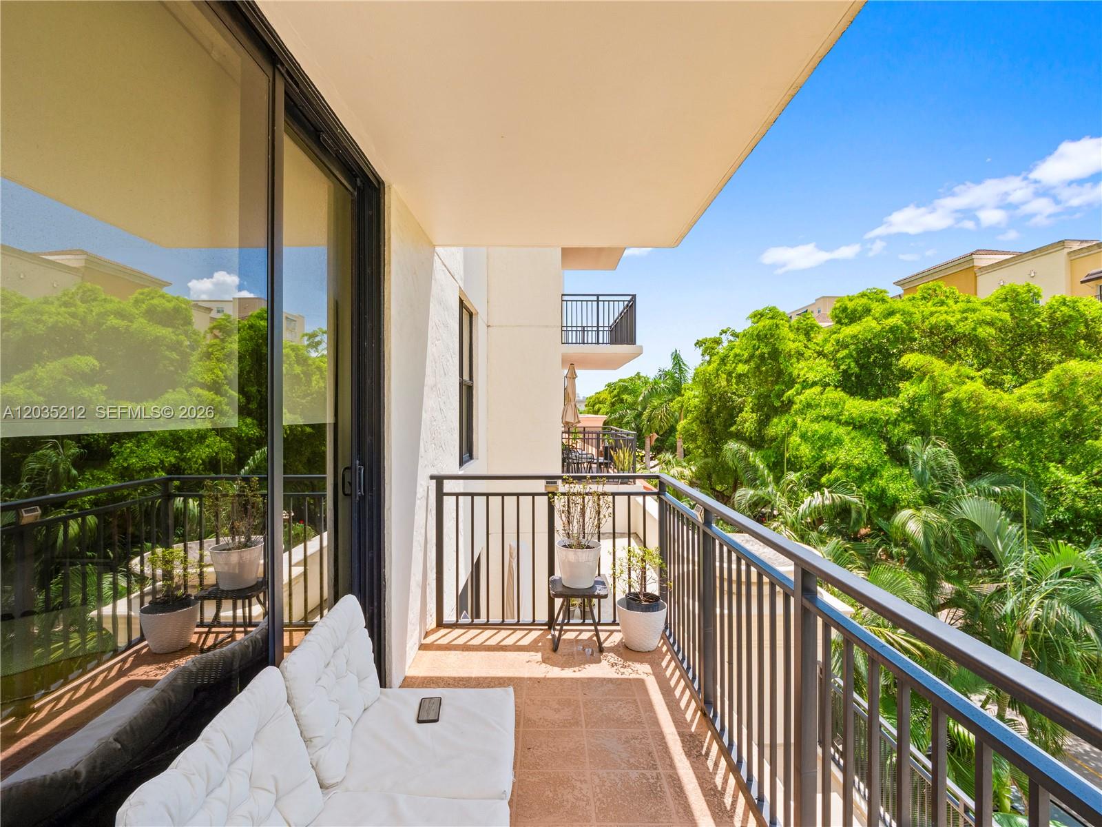 888 Douglas Road, Unit 302 Coral Gables, FL 33134 - Photo 3 of 51 SPACIOUS BALCONY