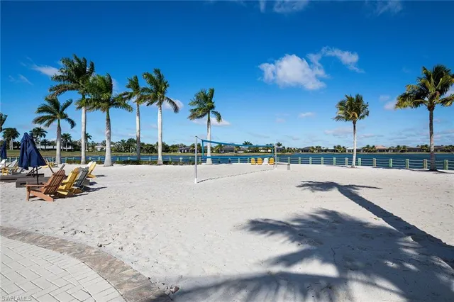a view of a dinning table and chairs in the patio