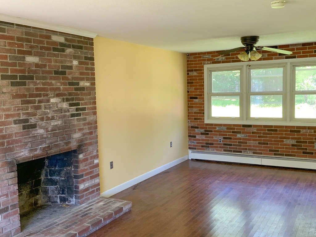 12 Old County Road Westminster, MA 01473 - Photo 13 of 23