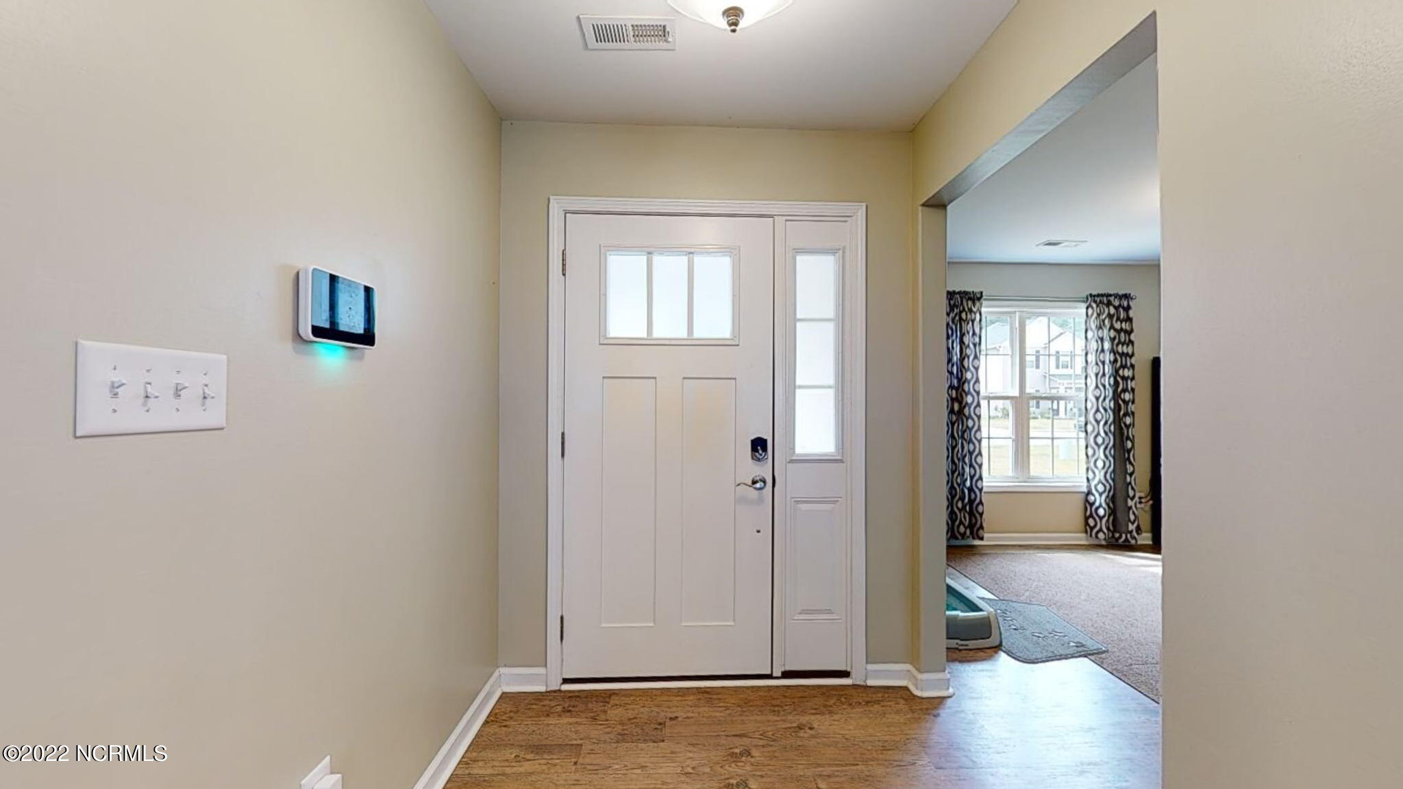 112 Station Yard Road New Bern, NC 28562 - Photo 3 of 29 office entry