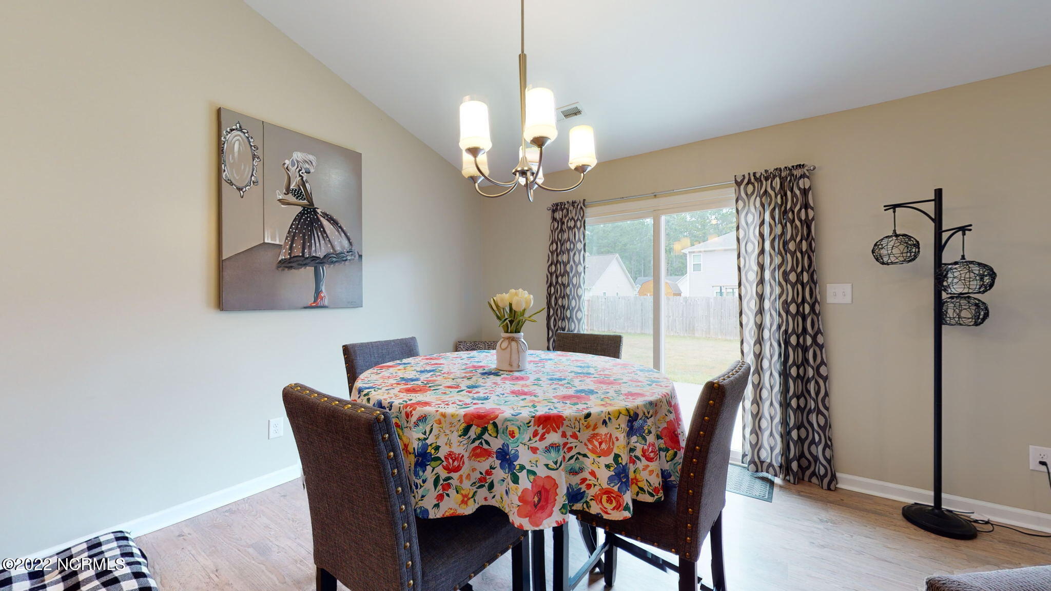 112 Station Yard Road New Bern, NC 28562 - Photo 10 of 29 Kitchen/dining