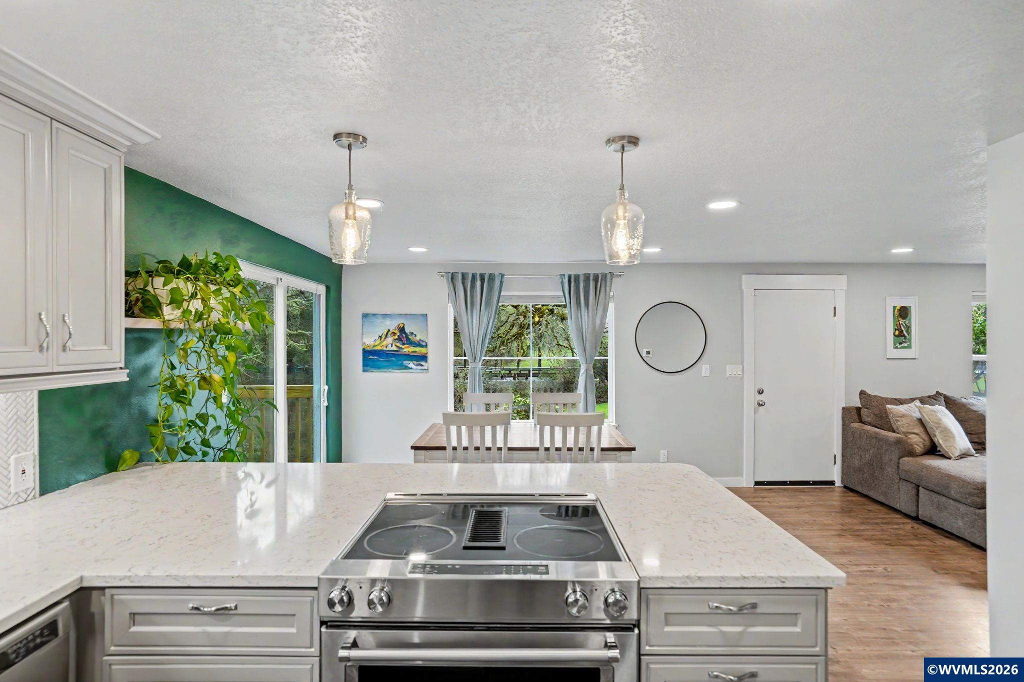 2340 Southwest Queen Avenue Albany, OR 97321 - Photo 14 of 50