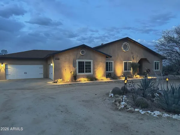 $900,000 | 7530 West Bucking Horse Road, Sahuarita, AZ 85629