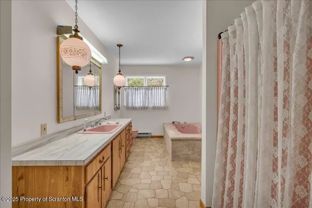 $269,500 | 13639 Highway 267, Montrose, PA 18801