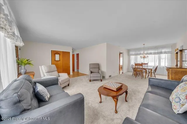 $269,500 | 13639 Highway 267, Montrose, PA 18801