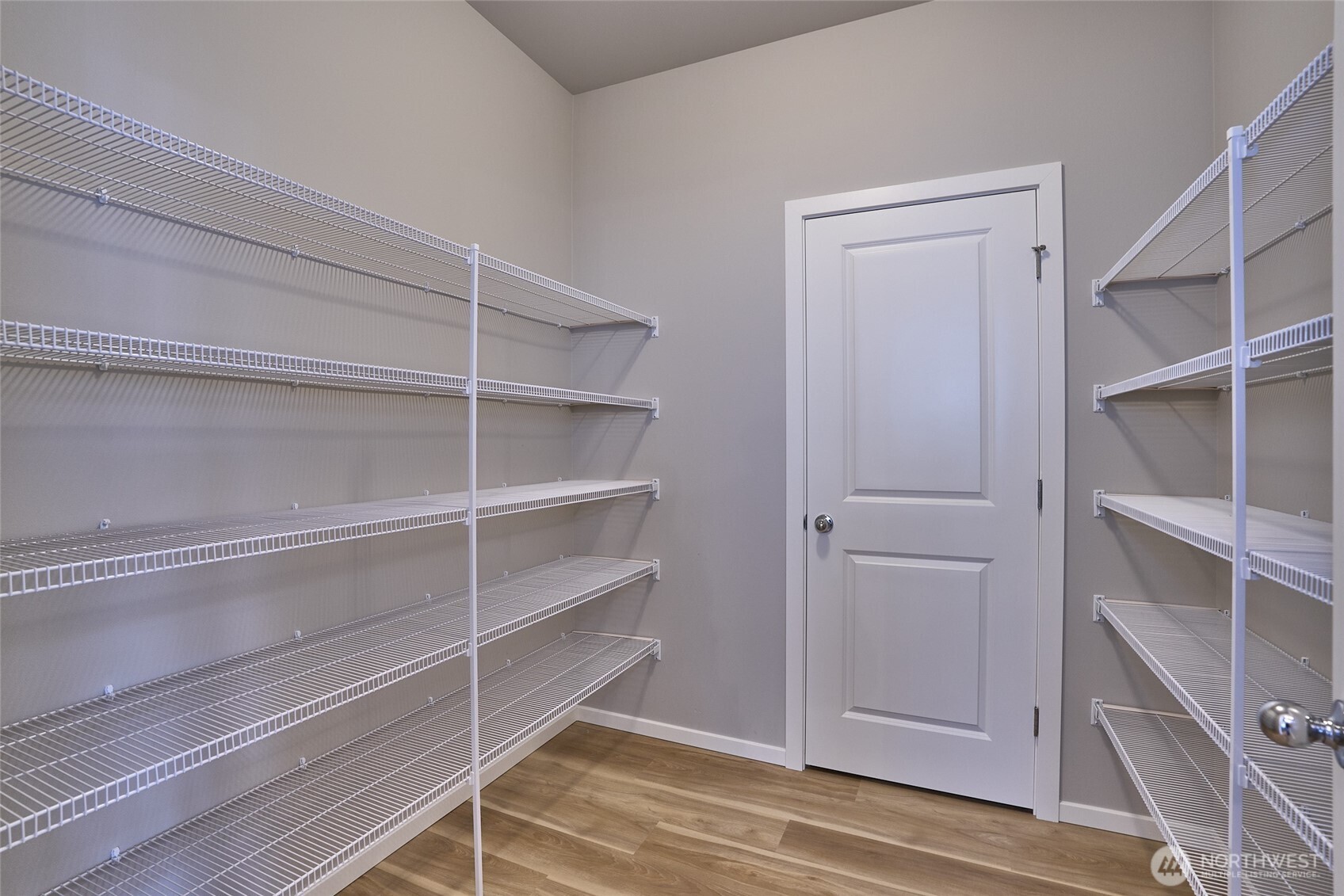 18525 Southeast 271st Place Covington, WA 98042 - Photo 6 of 25