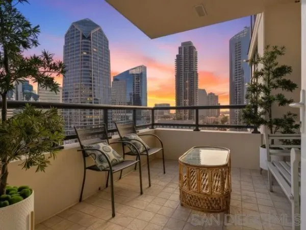 $3,550 | 1199 Pacific Highway, Unit 1303, San Diego, CA 92101