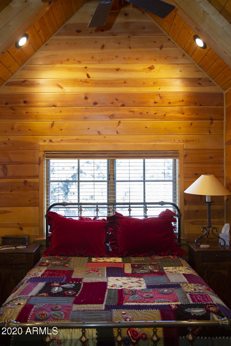 620 County Road, Unit 1325 Greer, AZ 85927 - Photo 35 of 66 East Wing #1 Bedroom