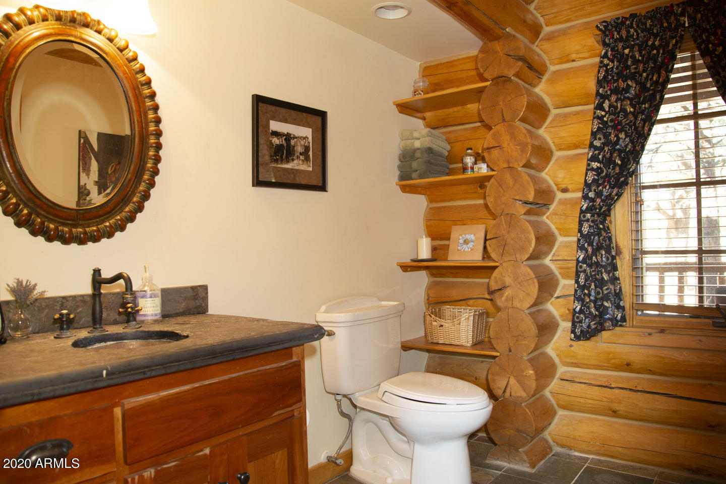 620 County Road, Unit 1325 Greer, AZ 85927 - Photo 8 of 66 Main Floor 1/2 Bath