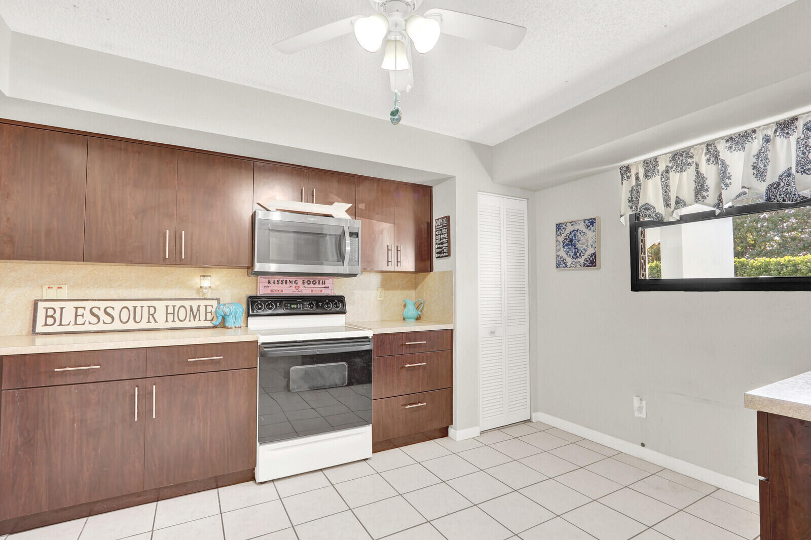 1811 Southwest Palm City Road, Unit A301 Stuart, FL 34994 - Photo 15 of 22 10_Image_10_mls