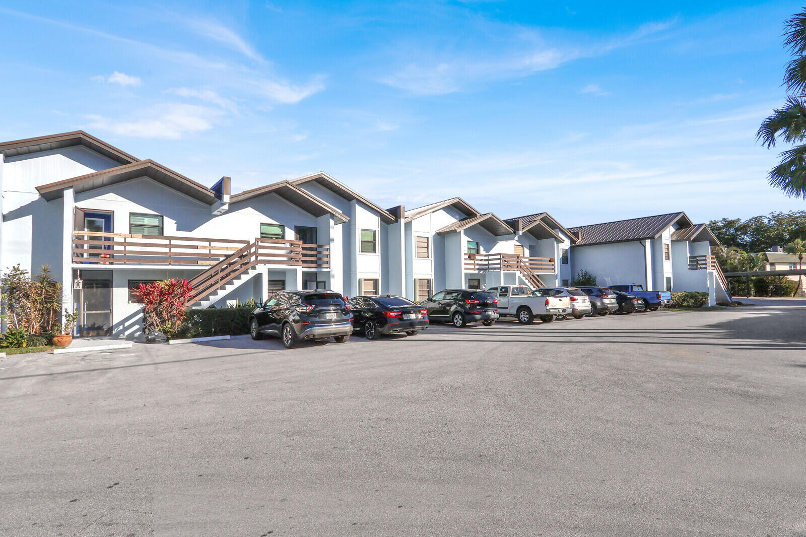 1811 Southwest Palm City Road, Unit A301 Stuart, FL 34994 - Photo 2 of 22 exterior