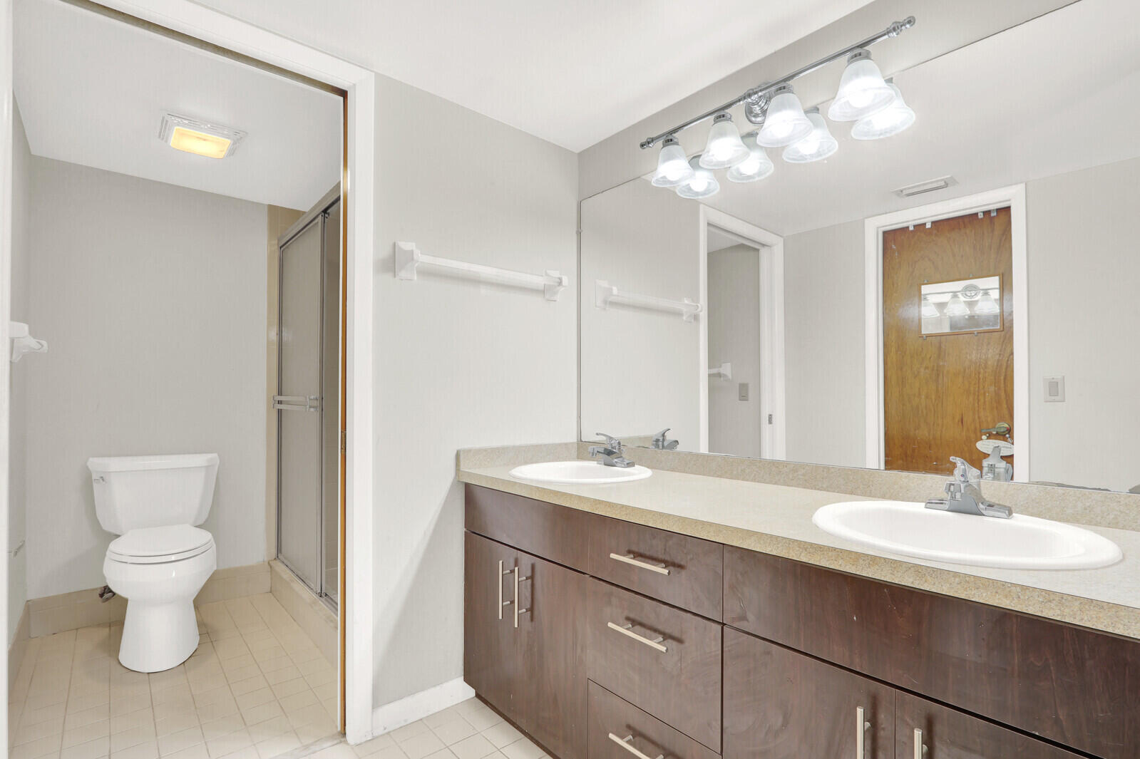 1811 Southwest Palm City Road, Unit A301 Stuart, FL 34994 - Photo 8 of 22 22_Image_22_mls