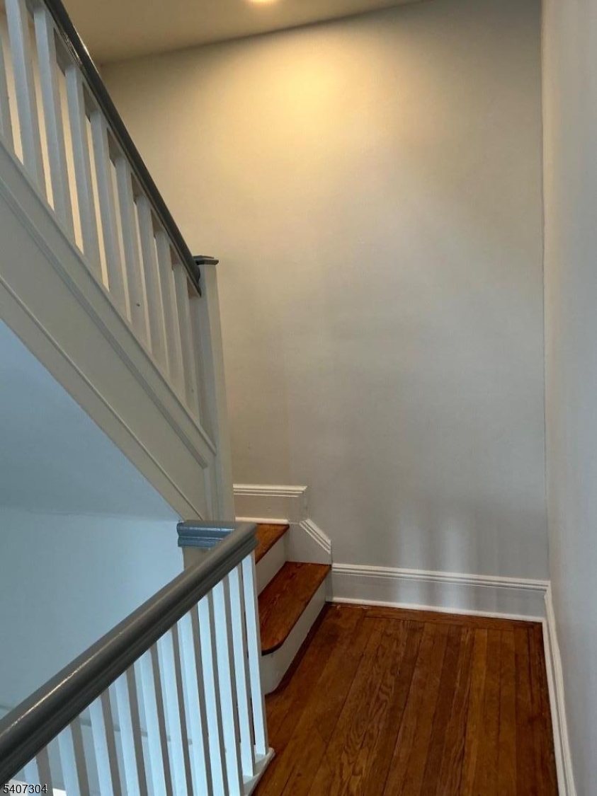176 Weequahic Avenue, Unit 2 Newark, NJ 07112 - Photo 17 of 20