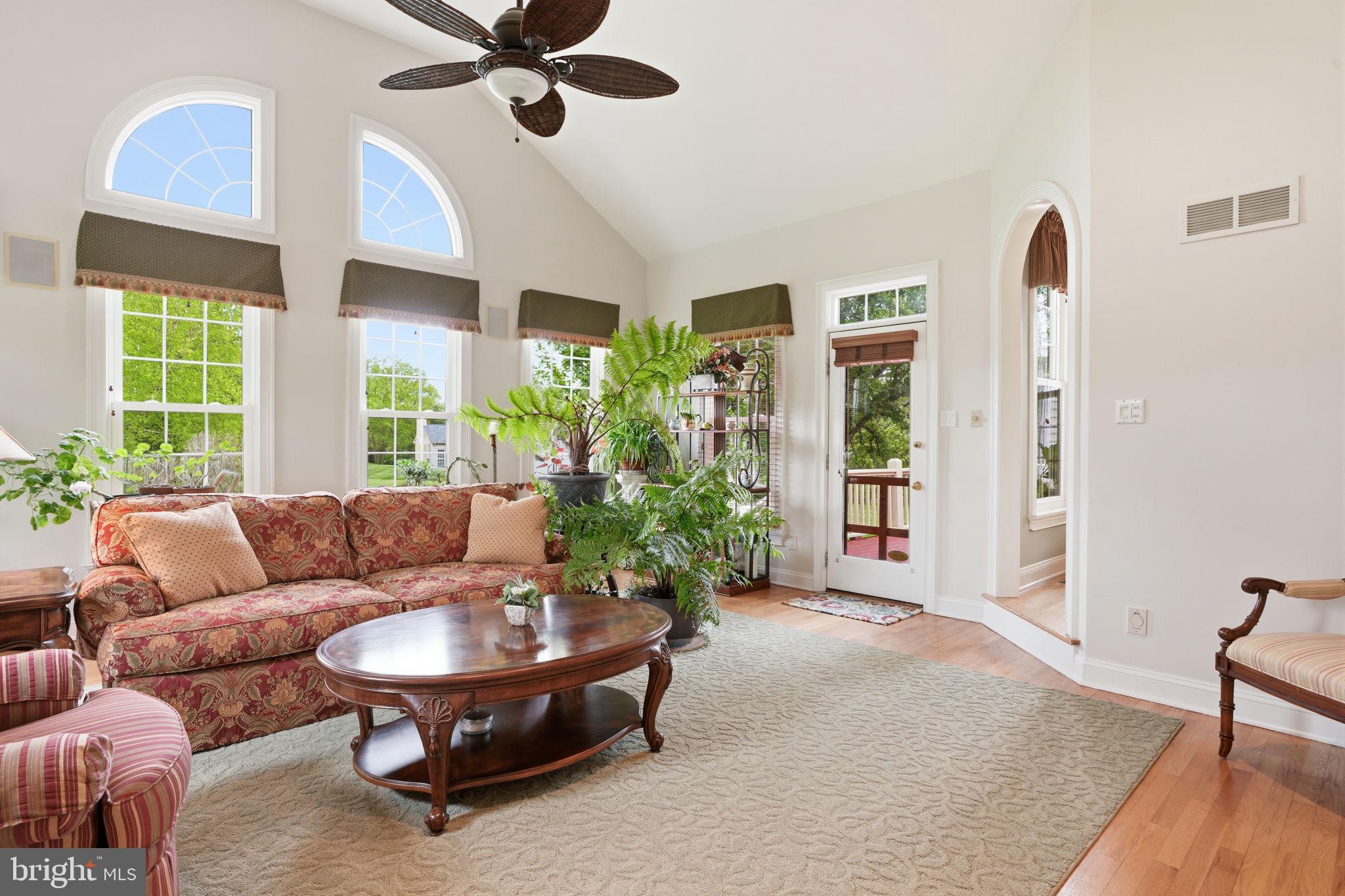 25 Alexanders Court Newtown, PA 18940 - Photo 40 of 57 Sunroom