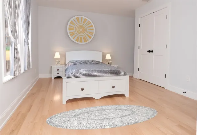 $680,000 | 33 Recess Lane, Warwick, RI 02889