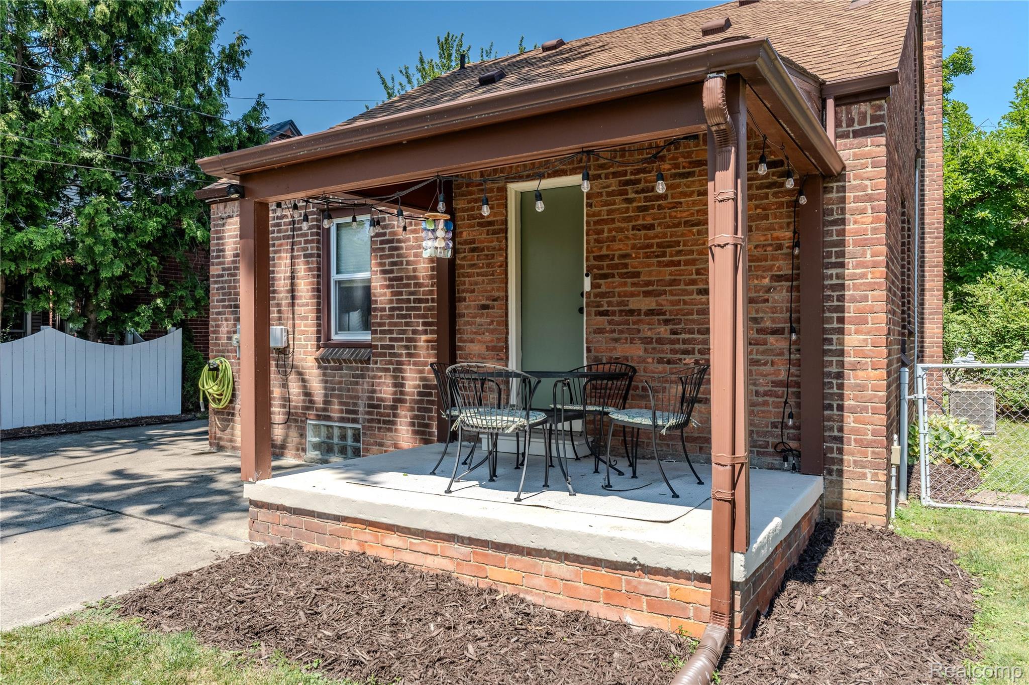 1627 Columbia Road Berkley, MI 48072 - Photo 22 of 33 1627 Columbia Exterior-10.jpg