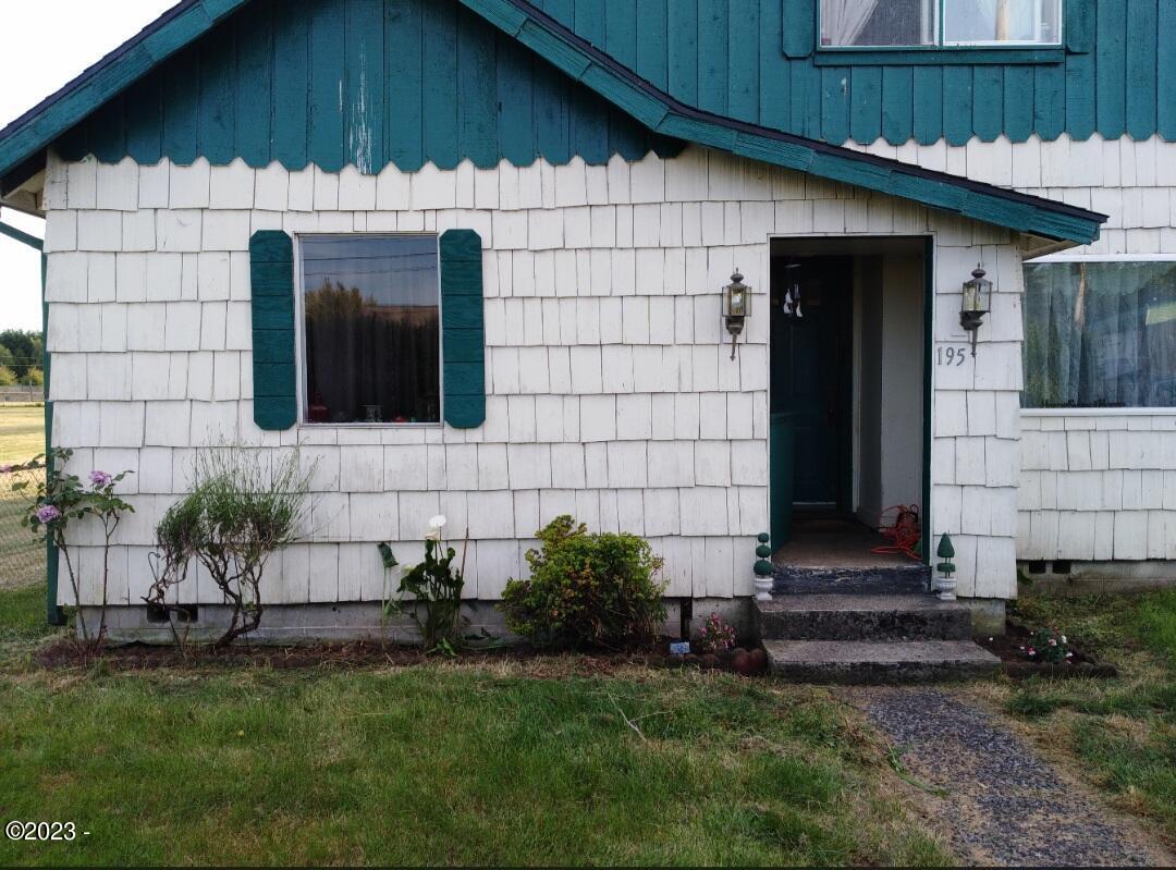 175-195 North Gaither Street Siletz, OR 97380 - Photo 2 of 28 .