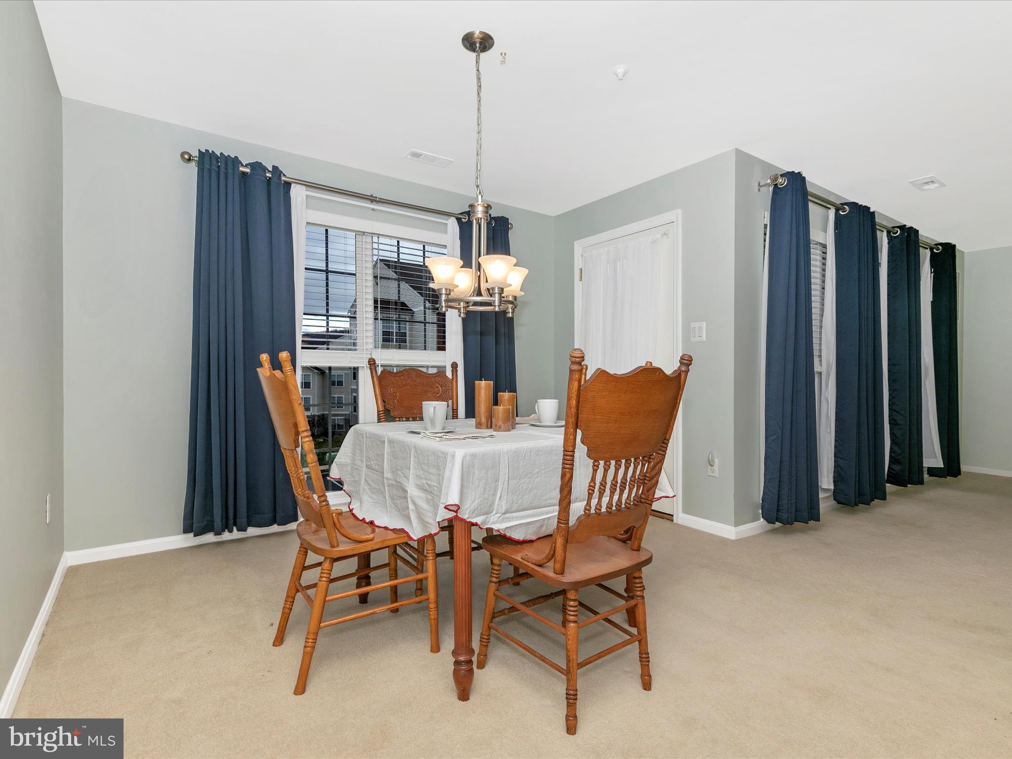 2502 Shelley Circle, Unit 2 2D Frederick, MD 21702 - Photo 11 of 36 Dining Room