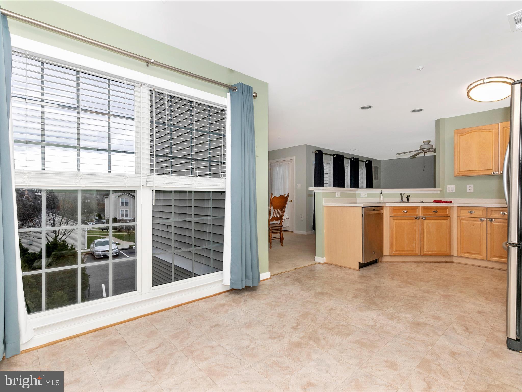 2502 Shelley Circle, Unit 2 2D Frederick, MD 21702 - Photo 16 of 36 Sun Room/Breakfast Room